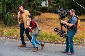 Julian McMahon and YaYa Gosselin in FBI: Most Wanted: Hairtrigger (2020)