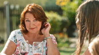 Zlata Adamovská in Women on the Run (2019)