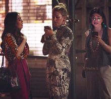 Katie Lee Hill, Helene Yorke, Julia Shiplett in HBO's High Maintenance