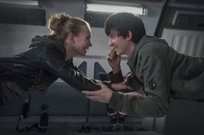 Britt Robertson and Asa Butterfield in The Space Between Us (2017)