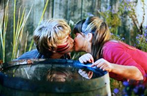 Roxanne Gaudette-Loiseau and Jérôme Leclerc-Couture in The Hidden Fortress (2001)