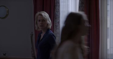 Corinna Kirchhoff in Daughters (2014)