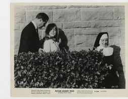 Don Ameche, Susan Gordon, and Signe Hasso in Picture Mommy Dead (1966)