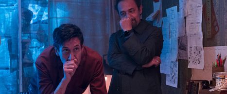 Daniel Muñoz and Willy Semler in El Fantasma (2023)