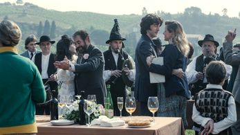 Carlos Blanco, Marta Larralde, Eva Fernández, and Javier Rey in Cocaine Coast (2018)