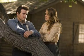 Victor Browne and Erin Cottrell in Love's Unending Legacy (2007)