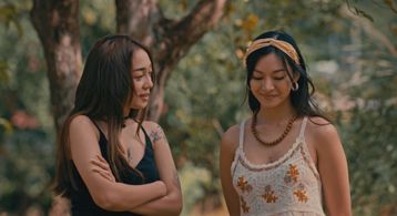 Yen Durano and Audrey Avila in Eks (2024)