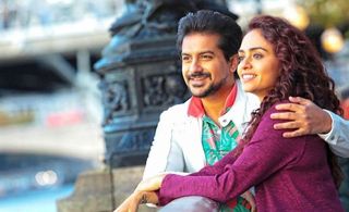 Pushkar Jog and Amruta Khanvilkar in Well Done Baby (2021)