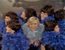 Florence Henderson and Susan Buckner in The Brady Bunch Variety Hour (1976)