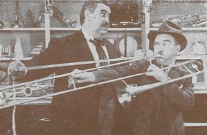 Billy Bletcher and Billy Gilbert in Angels with Broken Wings (1941)