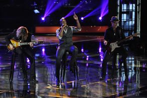 Tony Lucca in The Voice (2011)