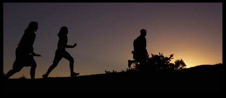 Emily Watson, Alex Etel, and Pri Xi in The Water Horse (2007)