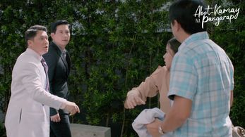 Chuckie Dreyfus and Richard Yap in Abot-kamay na pangarap (2022)