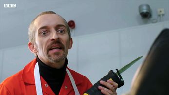 Adam Wittek in SHAKESPEARE & HATHAWAY: PRIVATE INVESTIGATORS