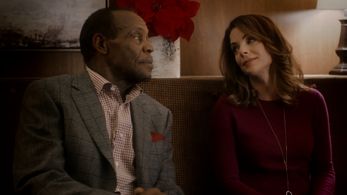 Danny Glover and Kimberly Williams-Paisley in The Christmas Train (2017)