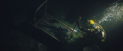 Kevin Macdonald in Black Sea (2014)