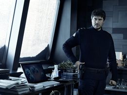 Meegwun Fairbrother in Helix (2014)