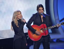 Justin Gaston in American Idol (2002)