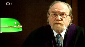 Petr Pelzer in Cerní andelé: Help for You (2001)