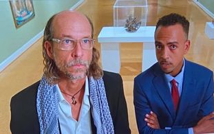 Set still The Dragons