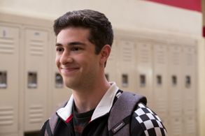 Jaren Lewison in Never Have I Ever (2020)