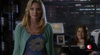 Brooke Elliott and April Bowlby in Drop Dead Diva (2009)