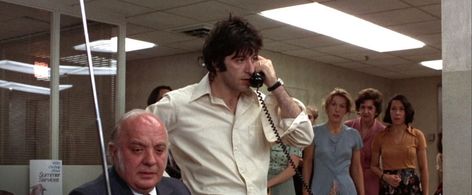 Al Pacino, Penelope Allen, Sully Boyar, Sandra Kazan, and Estelle Omens in Dog Day Afternoon (1975)