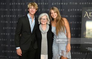 Jake Satow, Jane Mowder, and Orli Gottesman at world premiere of Adeline (2022)