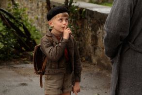 Clément Godefroy in War of the Buttons (2011)