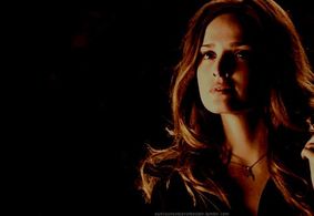 Gloria Votsis as Alex Hunter, White Collar