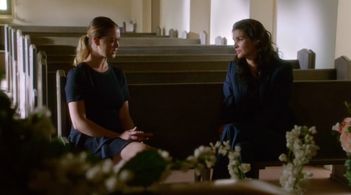 Aynsley Bubbico and Angie Harmon in Rizzoli & Isles