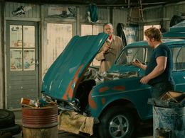 Jacques Tati and Tony Knepper in Trafic (1971)