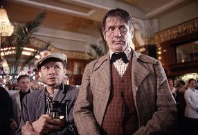 Aleksandr Abdulov and Aleksandr Bashirov in Master i Margarita (2005)