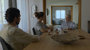 Glenn Close, Shervin Alenabi, and Niv Sultan in Tehran (2020)