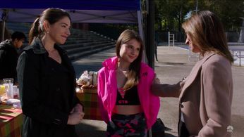 Grace Narducci as Ivy Bucci in Law & Order: SVU (2019)