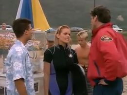 David Hasselhoff, Gena Lee Nolin, and Jeremy Jackson in Baywatch (1989)