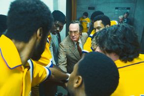 Tracy Letts, Solomon Hughes, and Newton Mayenge in Winning Time: The Rise of the Lakers Dynasty (2022)