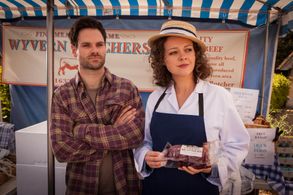 Catherine Bailey and Matt Kennard in Midsomer Murders (1997)