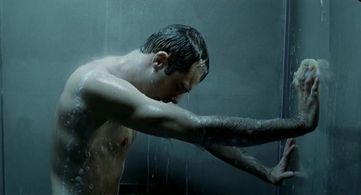 Thanos Samaras in Paresthesis (2007)