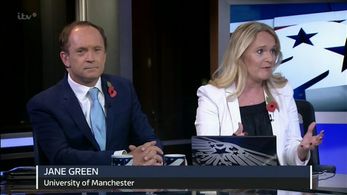 Robert Moore and Jane Green in Trump vs Clinton: The Result - ITV News Special (2016)