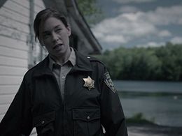 Julianne Nicholson in Eyewitness (2016)