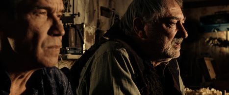 Sergey Garmash and Bogdan Stupka in Home (2011)