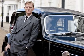 Neil Jackson in Upstairs Downstairs (2010)