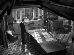 Sonia Dresdel and Ralph Richardson in The Fallen Idol (1948)