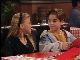 Jodie Sweetin and David Loren in Full House (1987)