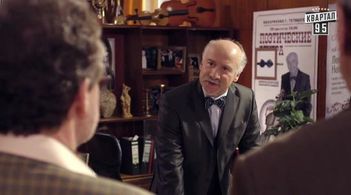 Pavel Belozerov in Mezhdu nami, devochkami (2015)