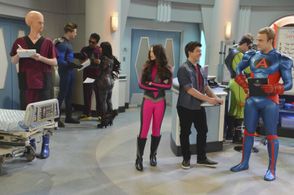 Bradley Steven Perry, Bradley Dodds, and Paris Berelc in Mighty Med (2013)