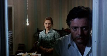 Marcello Mastroianni and Lyudmila Saveleva in Sunflower (1970)
