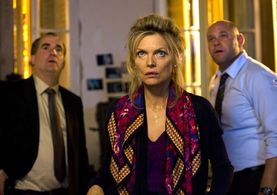 Michelle Pfeiffer, Domenick Lombardozzi, and Jimmy Palumbo in The Family (2013)