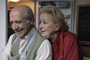 Manuel Alexandre and China Zorrilla in Elsa & Fred (2005)